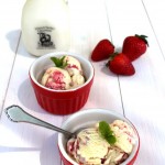 strawberry rhubarb swirl ice cream