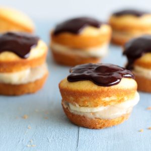Banana Boston Cream Pie Cupcakes