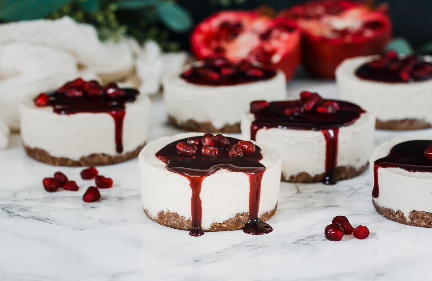 Vanilla Bean Pomegranate Mini Cheesecakes - Le Petit Eats