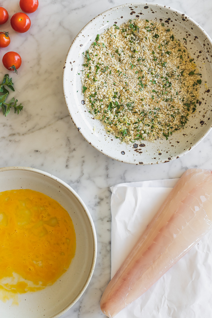 panko crust in a small bowl 