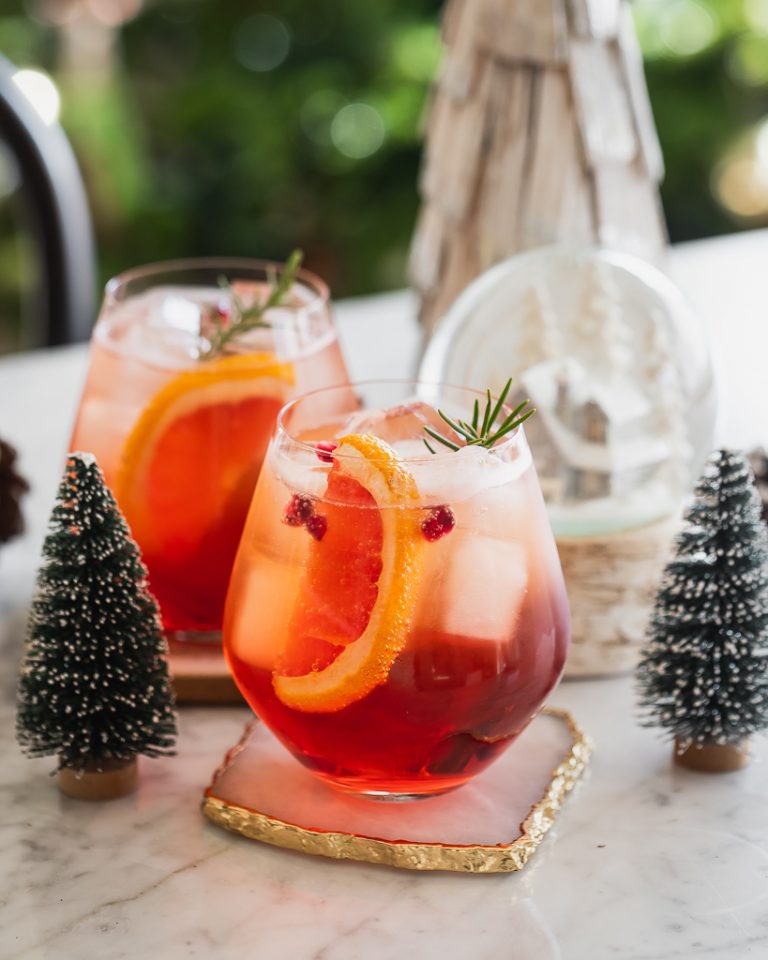How to make a Winter Aperol Spritz Cocktail - Le Petit Eats